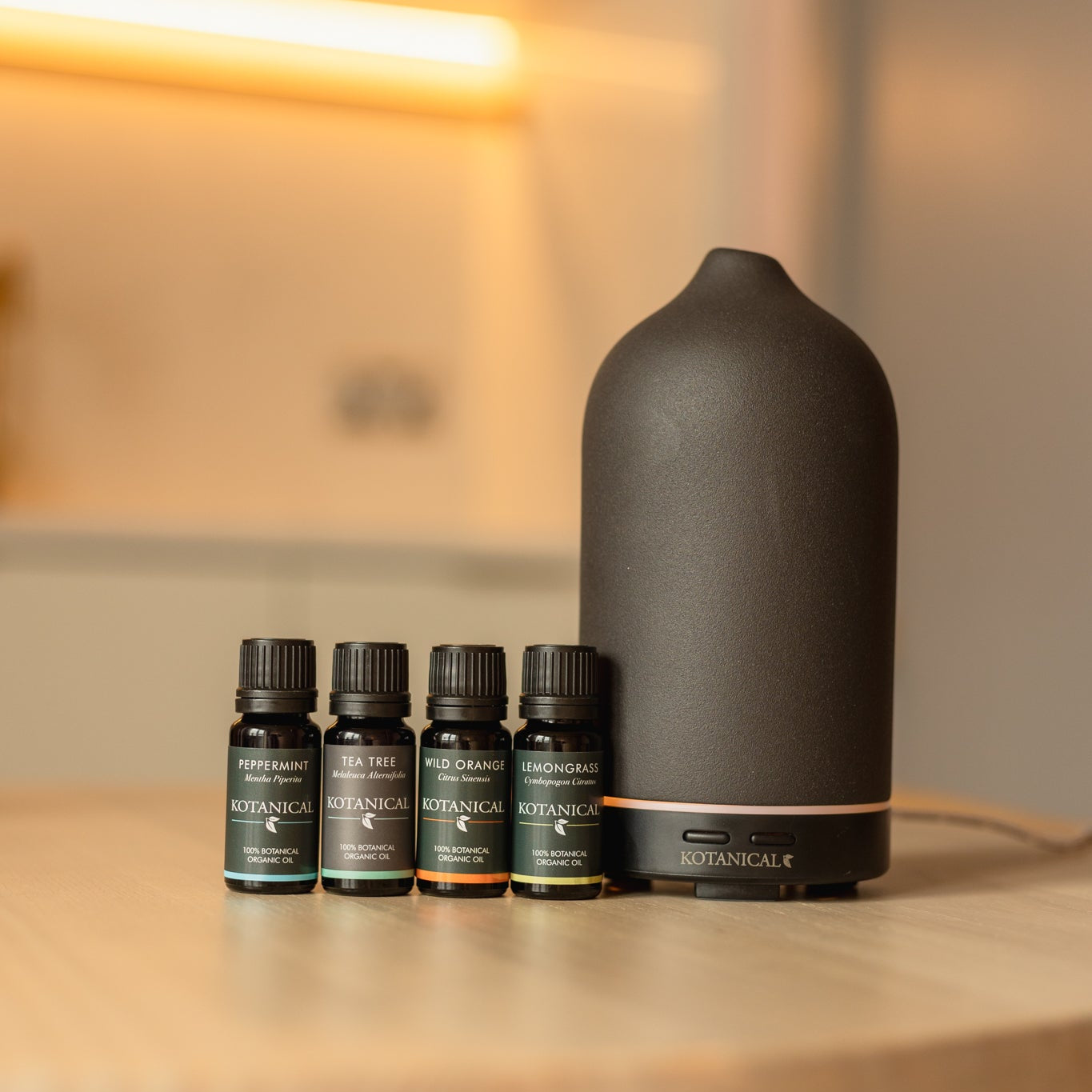 Essential Oil Diffuser Bundle (Black Diffuser)